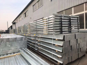 Durable Prefabricated Agricultural Steel Structure Farm Building Solutions