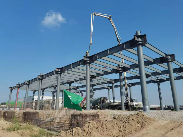 Heavy Duty Prefabricated Steel Structure Industrial Workshop Construction